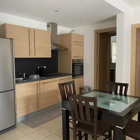 Apartment Superbe Avec Parking Prive, Proche Commerces Et *