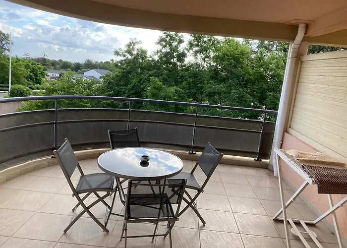 Superbe Avec Parking Prive, Proche Commerces Et * 鲁西亚纳